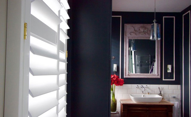 Full Height Shutters in the Bathroom